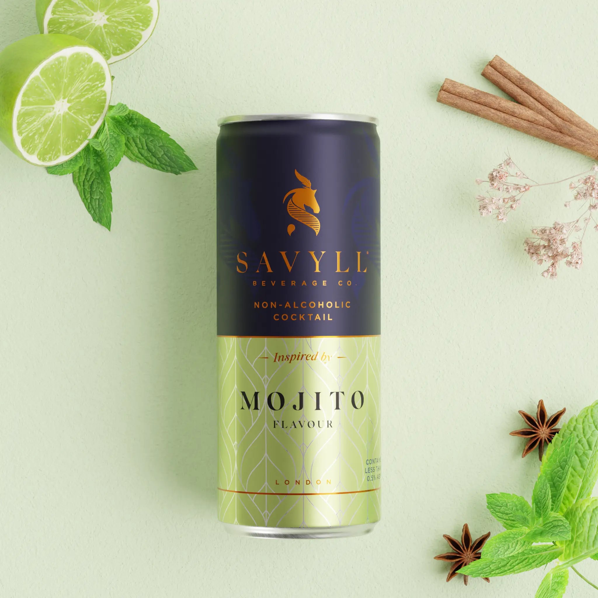 Can of Savyll non-alcoholic mojito-flavored cocktail with lime, mint, cinnamon sticks, and star anise on a light green background.